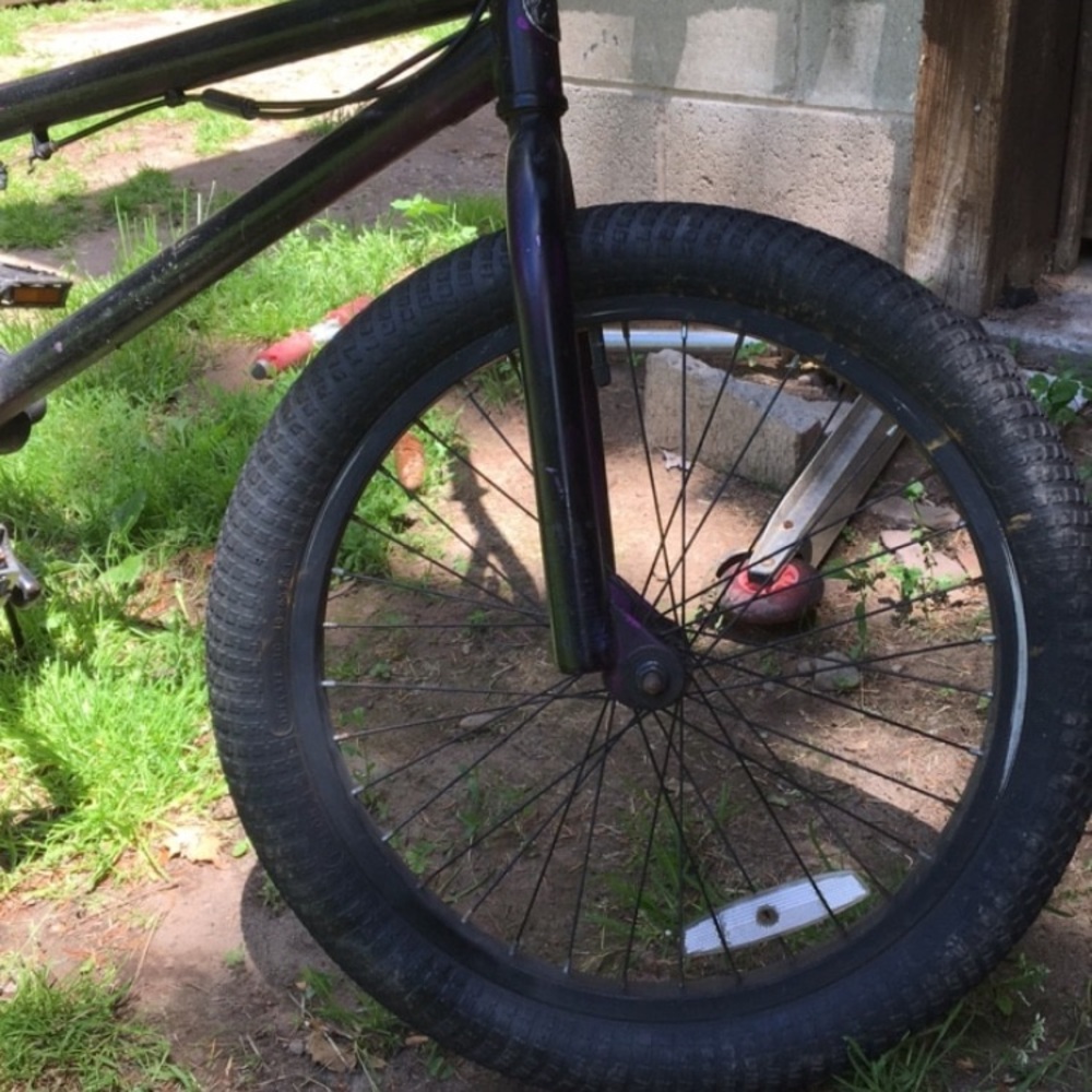 Bike - Picture 3 of 3